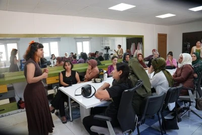 Kadınlara toplumsal cinsiyet odaklı at&ouml;lye