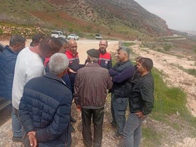 Kapanan yolların a&ccedil;ılması i&ccedil;in &ccedil;alışma yapıldı