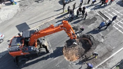 Kara yolunda &ccedil;&ouml;kme meydana geldi