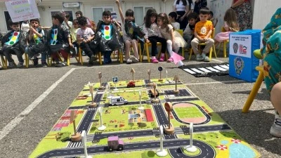 Karayolu G&uuml;venliği ve Trafik Haftası kutlandı