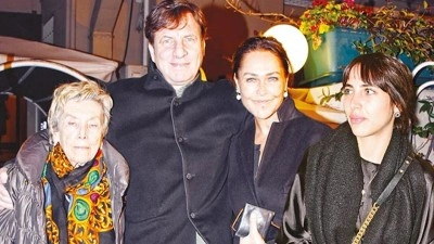 Kaya &Ccedil;ilingiroğlu'nun H&uuml;lya Avşar'a İtirafları