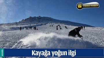 KAYAĞA YOĞUN İLGİ