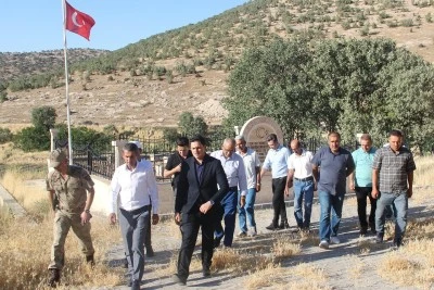 Kaymakam Buyuran'dan şehit ailelerine ziyaret