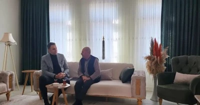 Kaymakam, ev ziyaretine &ccedil;ıktı