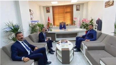 Kaymakamdan yeni m&uuml;d&uuml;re ziyaret