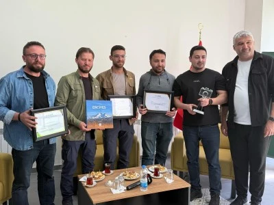 Kayseri Foto Maraton Yarışması&rsquo;nda basın mensuplarına &ouml;d&uuml;l yağdı