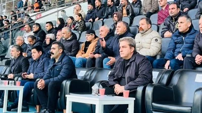 Eş Başkan Hatun, Amedspor ma&ccedil;ını izledi