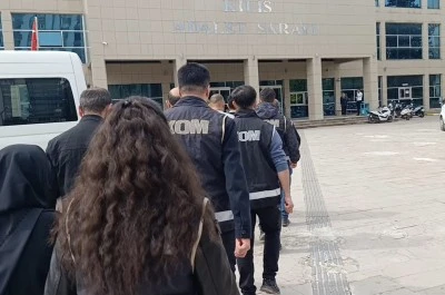 Kilis merkezli operasyonda 2 kilo 729 gram ka&ccedil;ak altın ele ge&ccedil;irildi