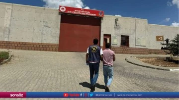 Kilis'te aranan h&uuml;k&uuml;ml&uuml; yakalandı