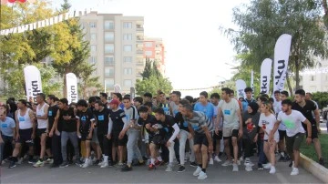 Kilis'te &ldquo;Cumhuriyet koşusu&rdquo; d&uuml;zenlendi