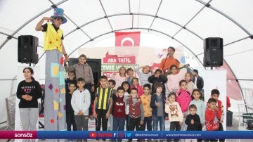 Kilis'te depremzede &ccedil;ocuklar etkinlikte eğlendi