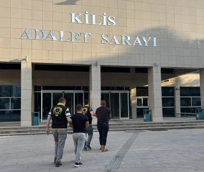 Kilis'te eve ve araca ateş ettikleri gerek&ccedil;esiyle 3 ş&uuml;pheli tutuklandı