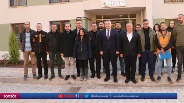 Kilis Valisi Şahin, inşası s&uuml;ren deprem konutlarıyla ilgili incelemelerde bulundu