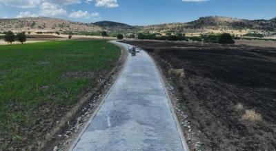 Kırsal mahalle yolları yenileniyor
