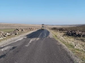 Kırsal mahalle yollarında 78 kilometre asfalt &ccedil;alışması yapıldı