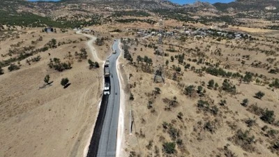 Kırsal mahallelerinde 309 kilometrelik yol yenilenerek hizmete sunuldu