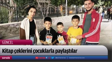 Kitap &ccedil;eklerini &ccedil;ocuklarla paylaştılar