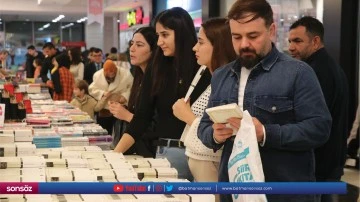 Kitap Fuarı ilgiyle s&uuml;r&uuml;yor