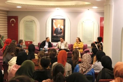 Kızıltepe Kaymakamı Şahin &ouml;ğrencilerle iftarda buluştu