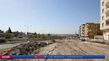 K&ouml;pr&uuml;l&uuml; kavşak &ccedil;alışması