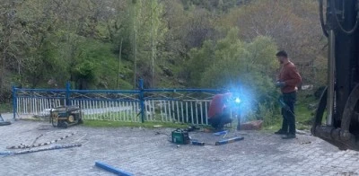 Korkuluklar yenileniyor