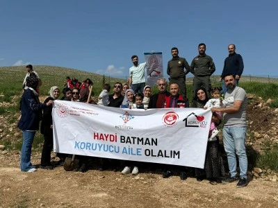 Koruyucu aileler fidan dikti