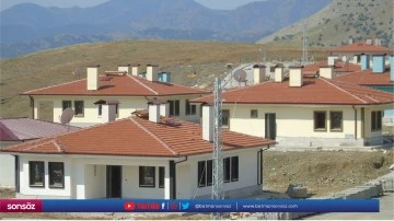 K&ouml;y tipi afet konutları teslim ediliyor