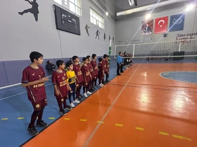 K&ouml;y&uuml;n k&uuml;&ccedil;&uuml;kleri tarih yazıyor