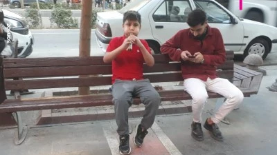 K&uuml;&ccedil;&uuml;k kavalcı mest etti