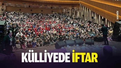 K&uuml;lliyede iftar