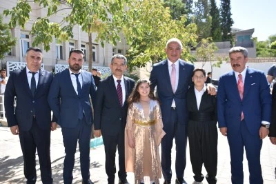 K&uuml;lt&uuml;r ve Turizm Bakanı Ersoy, Şırnak'ta konuştu