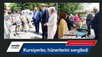 Kursiyerler, h&uuml;nerlerini sergiledi