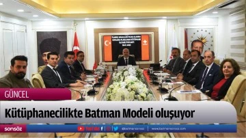 K&uuml;t&uuml;phanecilikte Batman Modeli oluşuyor