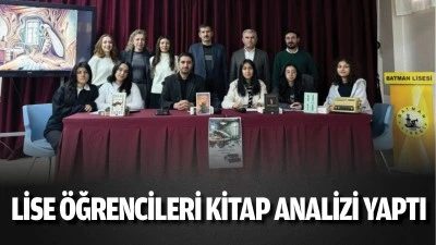 Lise &ouml;ğrencileri kitap analizi yaptı