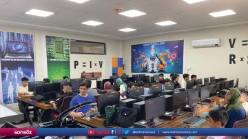 Lise &ouml;ğrencileri yapay zeka eğitimiyle geleceğe hazırlanıyor