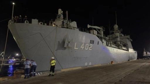 L&uuml;bnan'dan Tahliye Edilen Siviller Mersin'e Ulaştı