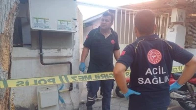 MANİSA - 16 yaşındaki kız &ccedil;ocuğu evinde bı&ccedil;aklanmış halde &ouml;l&uuml; bulundu