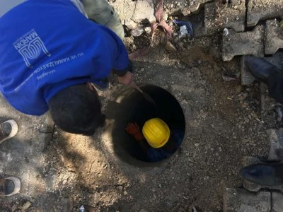 Mardin B&uuml;y&uuml;kşehir Belediyesi altyapı bakım, onarım ve temizlik &ccedil;alışmalarını s&uuml;rd&uuml;r&uuml;yor