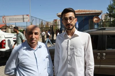Mardin'de baba ile oğlu YKS heyecanını birlikte yaşadı