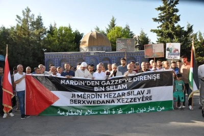 Mardin'de Filistin'e ve K&uuml;resel Sumud Filosu'na destek