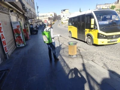 Mardin'de ila&ccedil;lama &ccedil;alışmaları s&uuml;r&uuml;yor