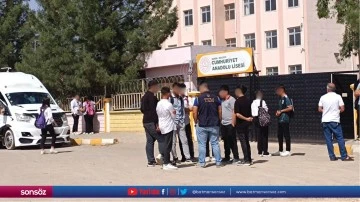 Mardin'de polis okul &ccedil;evresi ve servis ara&ccedil;larında denetim yaptı
