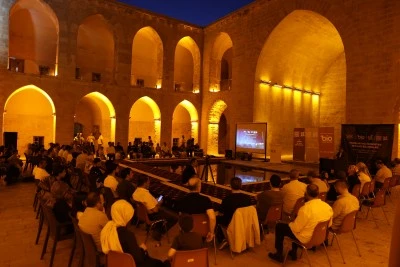 Mardin'deki "Bilim Kafe" etkinliğinde "Ruhları Kardeş Şehirler Mardin ve Kud&uuml;s" anlatıldı