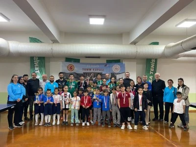 Masa Tenisi Yurtlig yarışı başladı