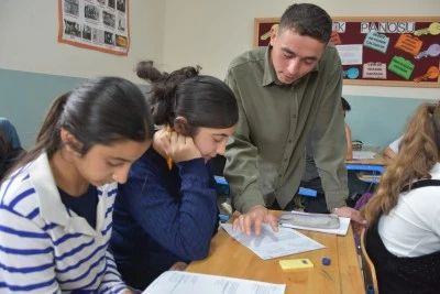 Mehmet&ccedil;ik, &ouml;ğrencileri takviye eğitimle geleceğe hazırlıyor