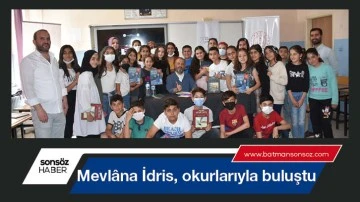 Mevl&acirc;na İdris, okurlarıyla buluştu