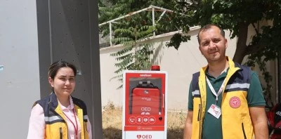 Meydanlara yerleştirilen cihazlarla ani kalp durması vakalarına ilk m&uuml;dahale yapılacak