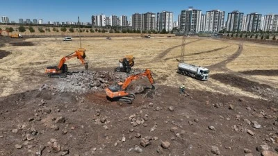 Mezopotamya Kent Parkı&rsquo;nda &ccedil;alışmalar devam ediyor