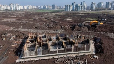Mezopotamya Kent Parkı y&uuml;kseliyor