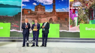 Midyat, &Ccedil;in&rsquo;de D&uuml;nya Turizm &Ouml;d&uuml;l&uuml;nde T&uuml;rkiye&rsquo;yi Temsil Ediyor